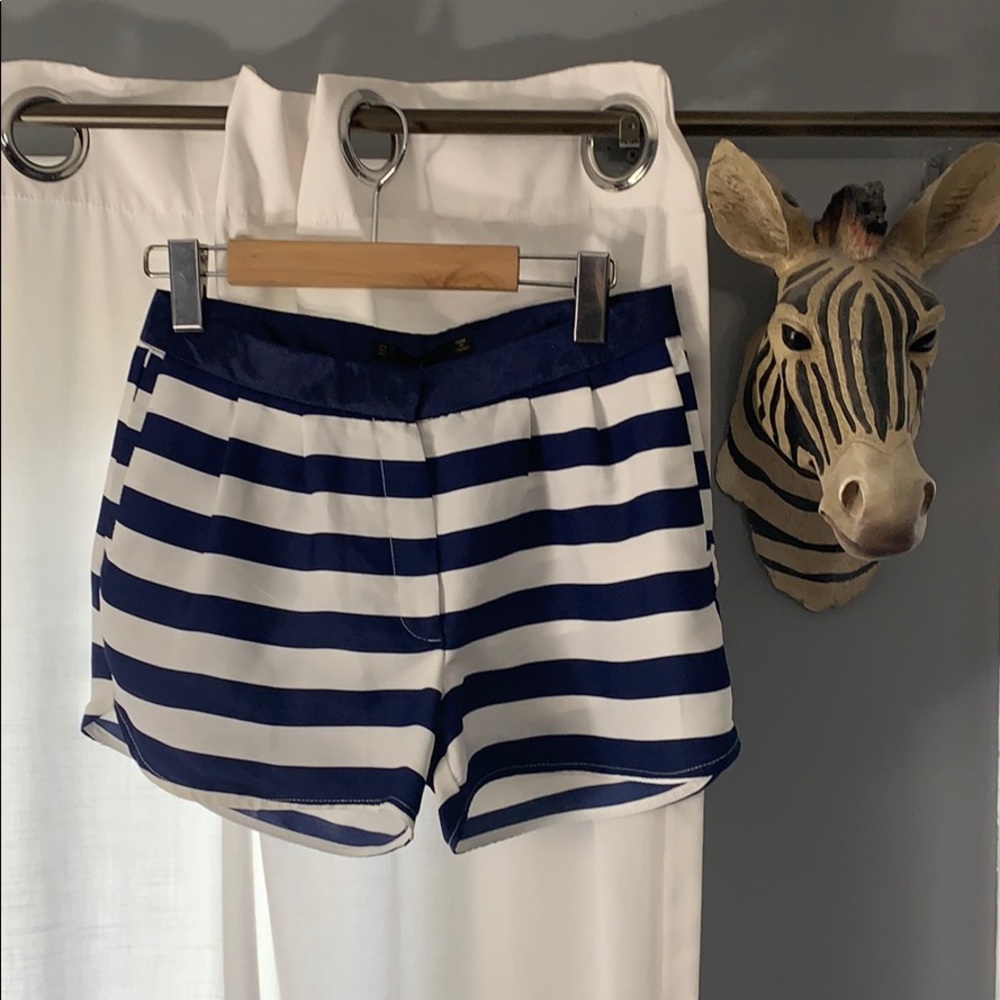 NWT ⚓️ Zara Blue White Striped Chic Shorts